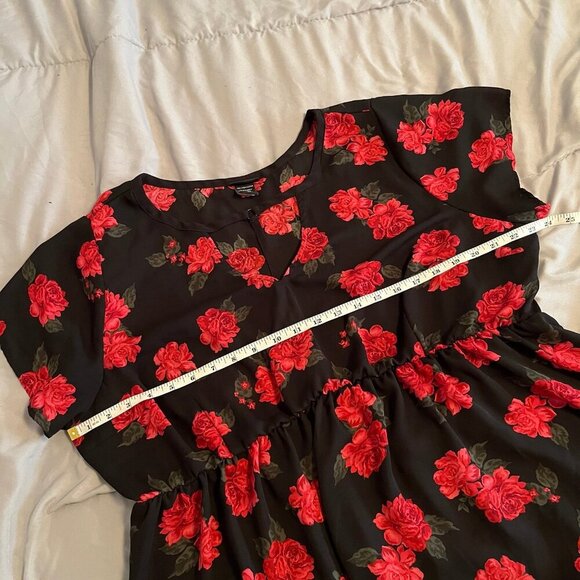 Torrid Size 2 Rose Floral Print Georgette Blouse - Picture 6 of 9